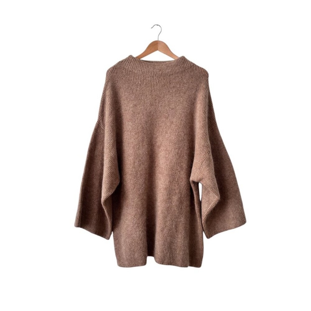 LAST CHANCE! H&M Oversized Mohair Blend Sweater